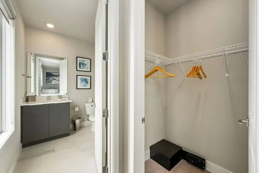 Massive 4 000 Sqft Luxury Duplex