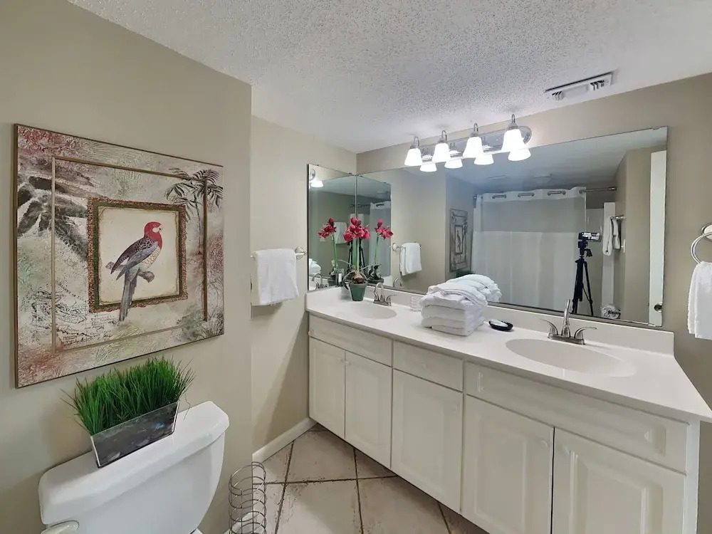 Emerald Isle #400 by Southern Vacation Rentals