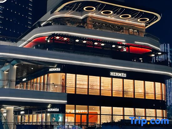 Rujia Ruibaiyun Hotel (World Expo Park Chengshan Road Subway Station Branch)