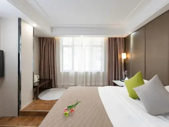 Отель Yangshuo Guan Yue Hotel