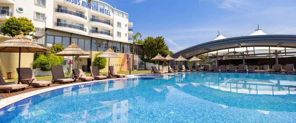 Sisus Marina Hotel