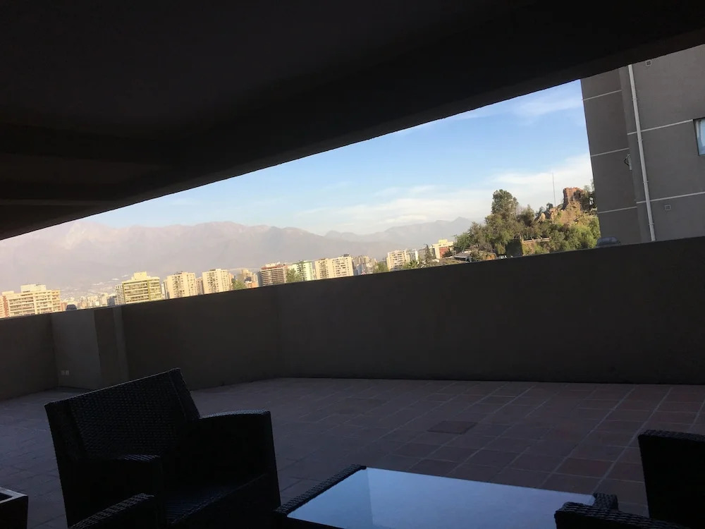 Amistar Apartments