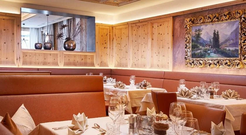 Hotel Tirol