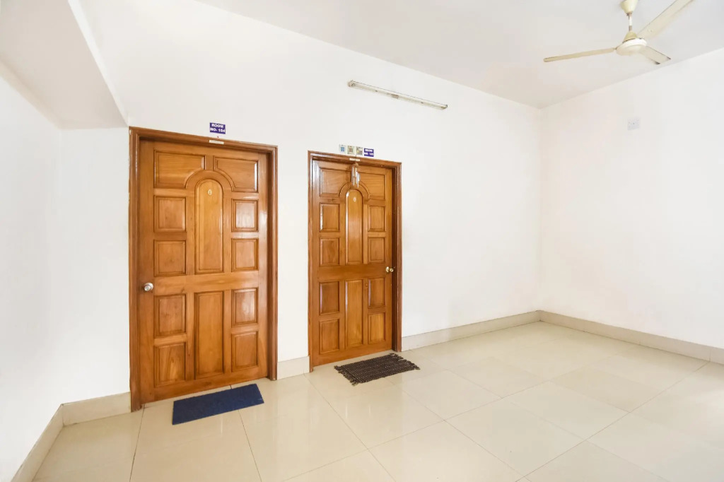 SPOT ON 69914 R D Homestay 1