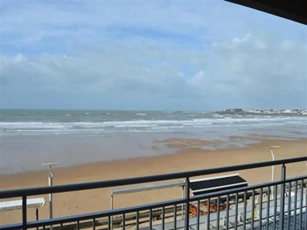 Appartement Saint-Gilles-Croix-de-Vie, 1 pièce, 4 personnes - FR-1-324-104