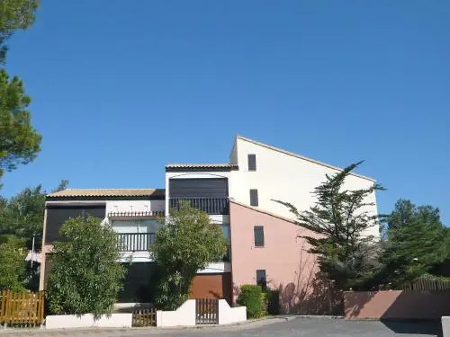 Apartment Les Eaux Vives 1 & 2.2