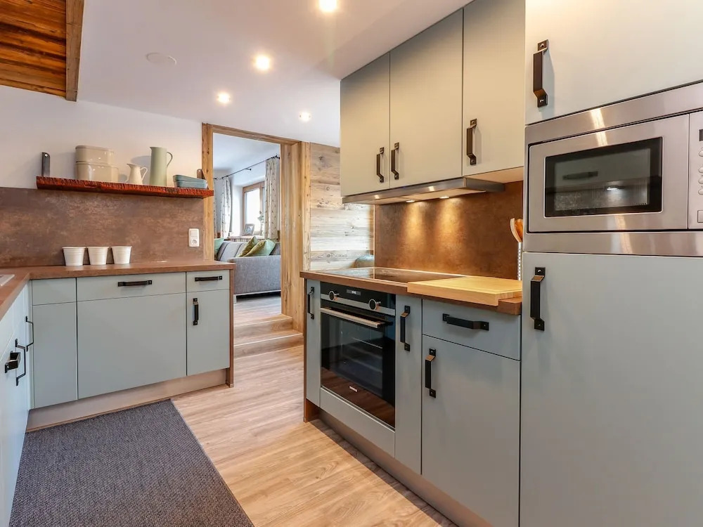 Attractive Holiday Home in Rauris, Near the ski Piste
