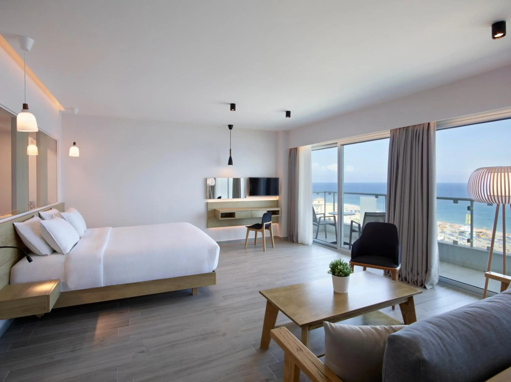 Aquarium View Hotel Adults Only 21 plus