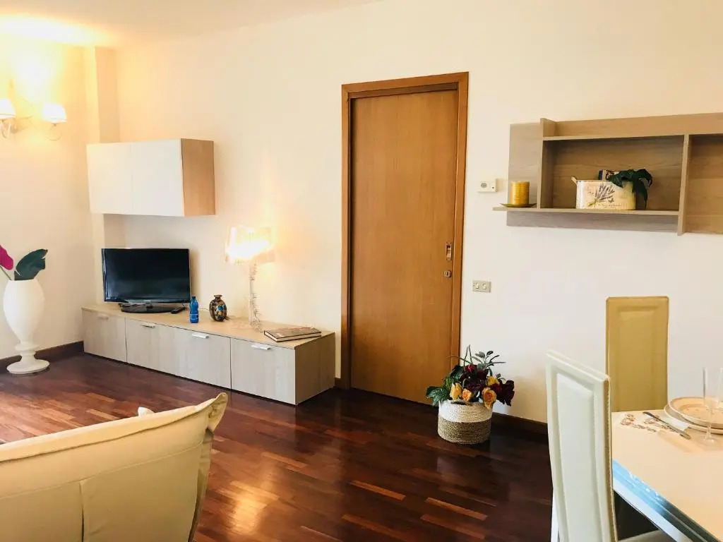 Chic Panoramic Apartment