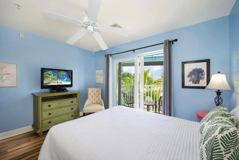 Harbour House 215
