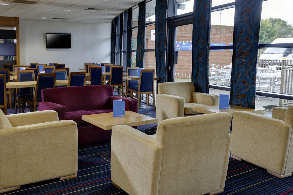 Holiday Inn Express Folkestone Channel Tunnel by IHG