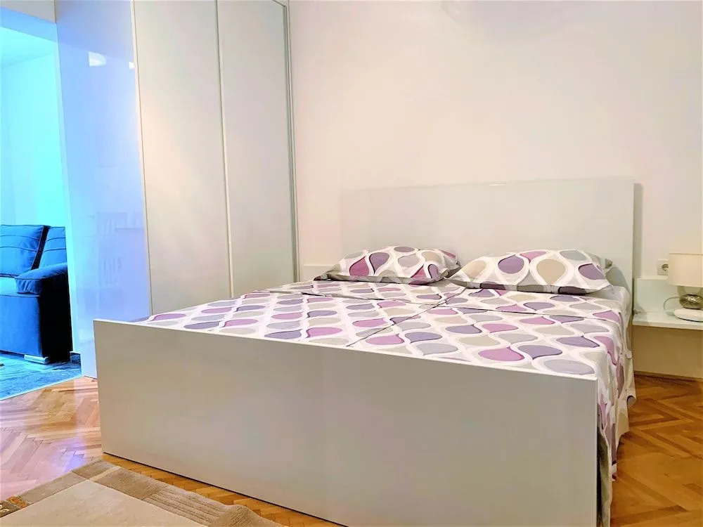 Apartments Milak