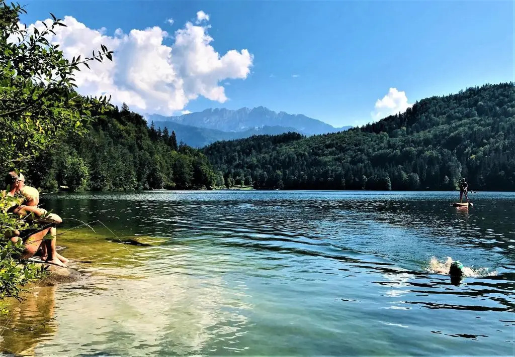 große Fewo im Alpen-Landhaus zwischen See, Berg und Bach