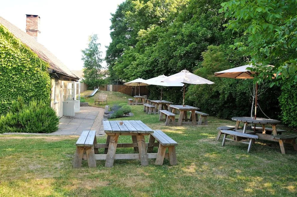 The Red Lion Inn