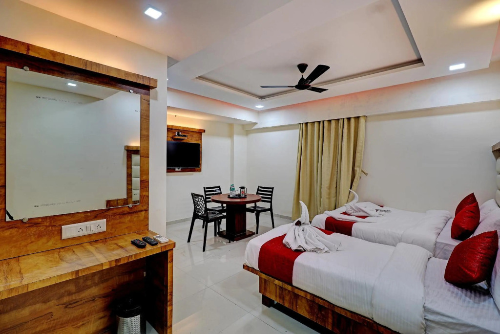 Sun Inn Residency Rabale