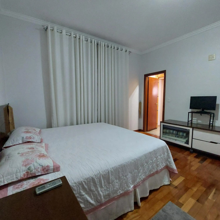 Hostel Muarama