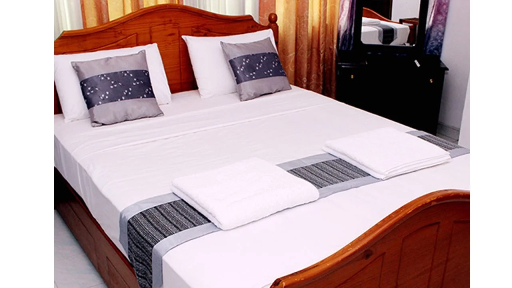 Grand Hills kandy