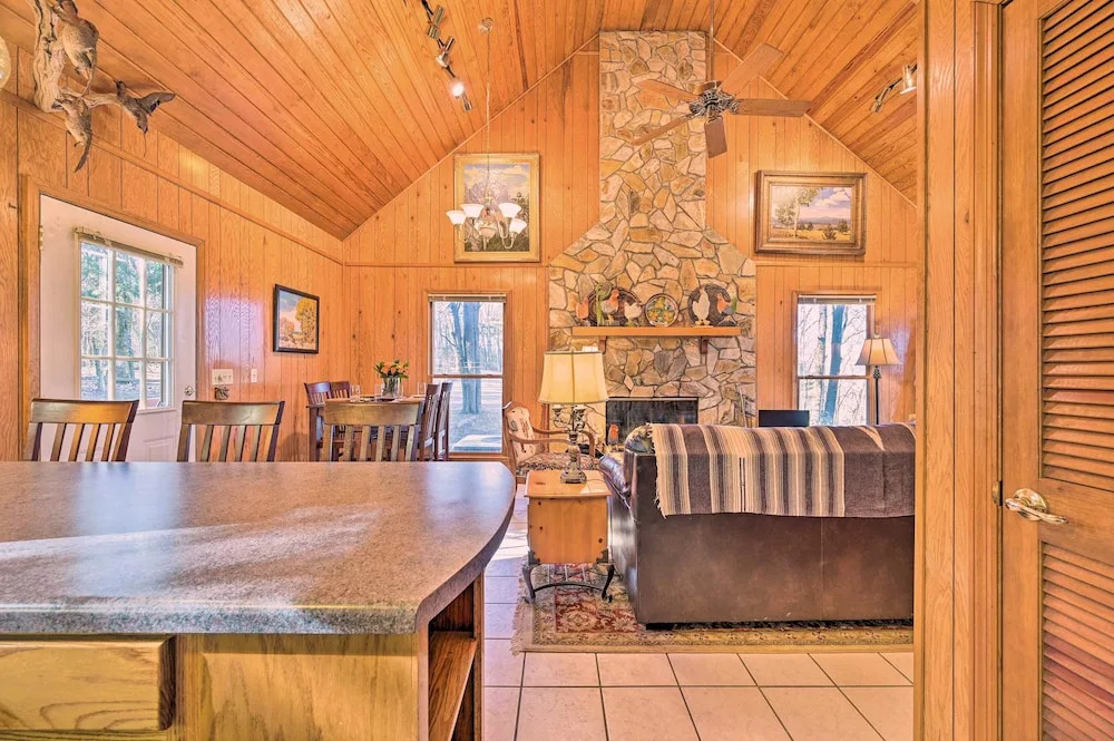 Serene Cabin w/ Riverfront Views & Access!
