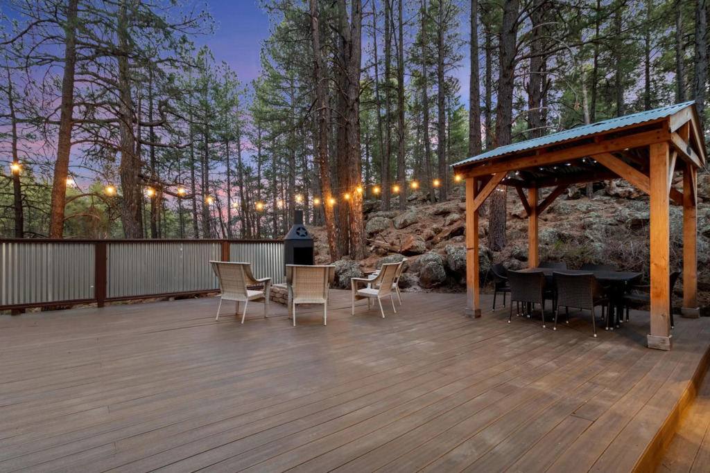 cozy cottage on hidden hollow