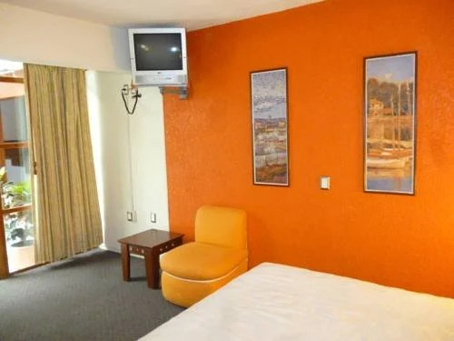Hotel Q