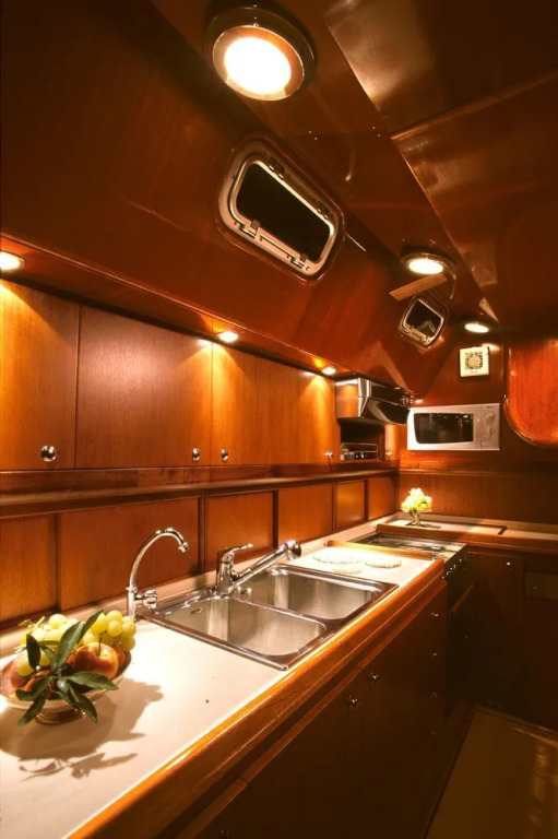 Italo Sailing Yacht