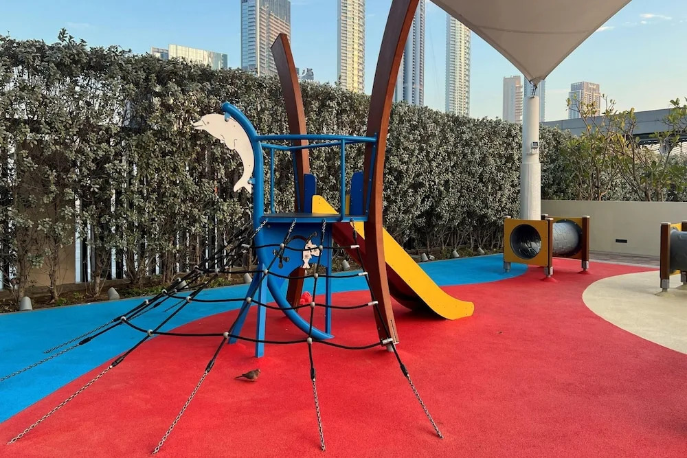 Premium 2BR Downtown Apt w Dubai Mall Access