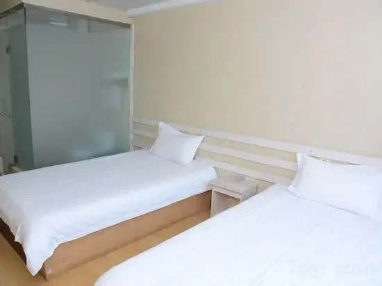 Pingdu Oriental Business Hotel