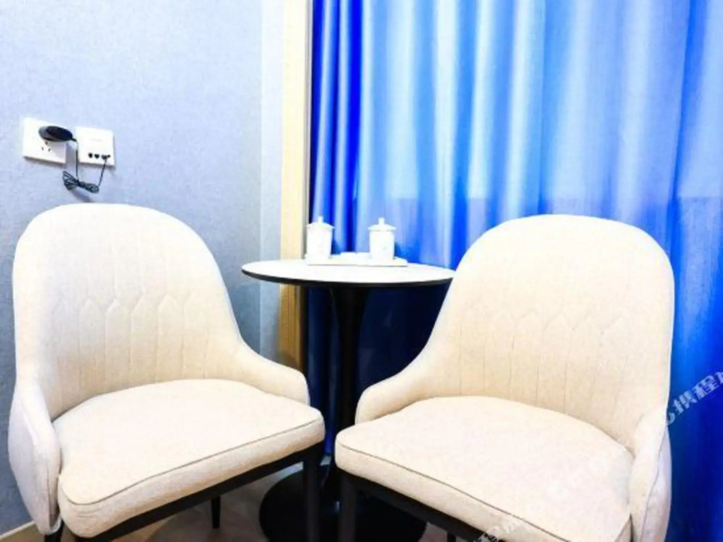 Huandu Hotel (Kunming Huachang Road)