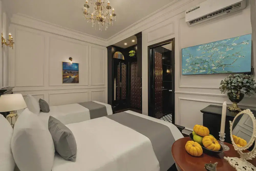 Vina Vintage Hotel