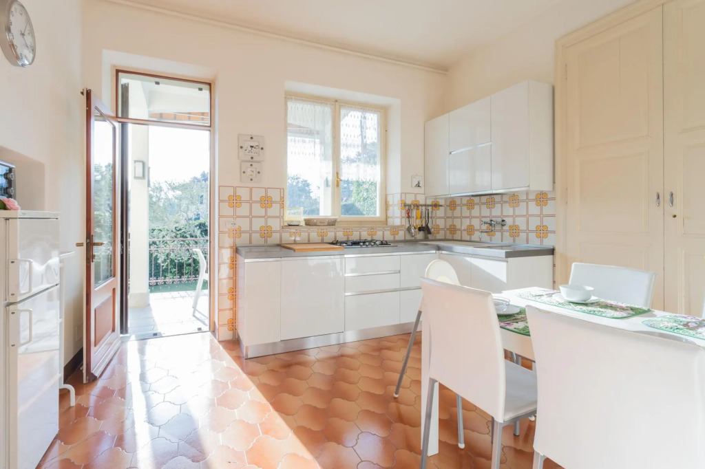Villa Ida in Lenno with 3 bedrooms and 2.5 bathrooms