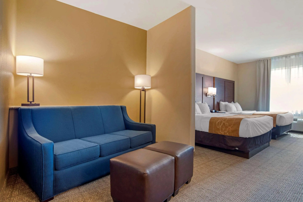 Comfort Suites Alexandria North