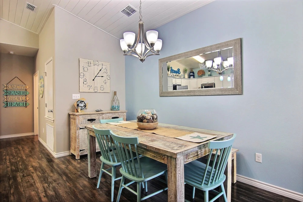 Endless Happy Hour 4Br Condo