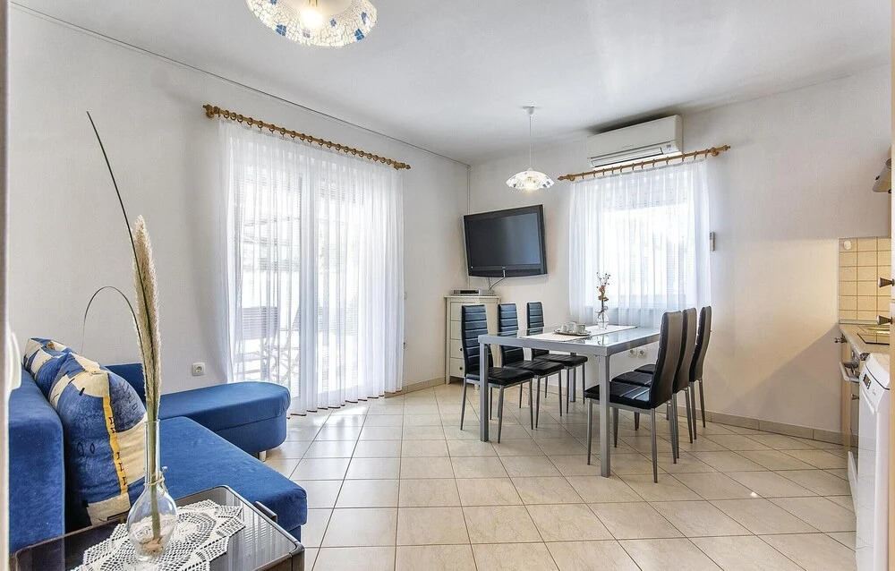 Stunning Home in Vodnjan With Wifi and 3 Bedrooms