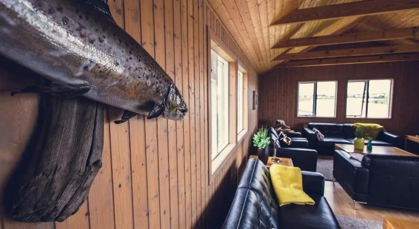 River Hotel