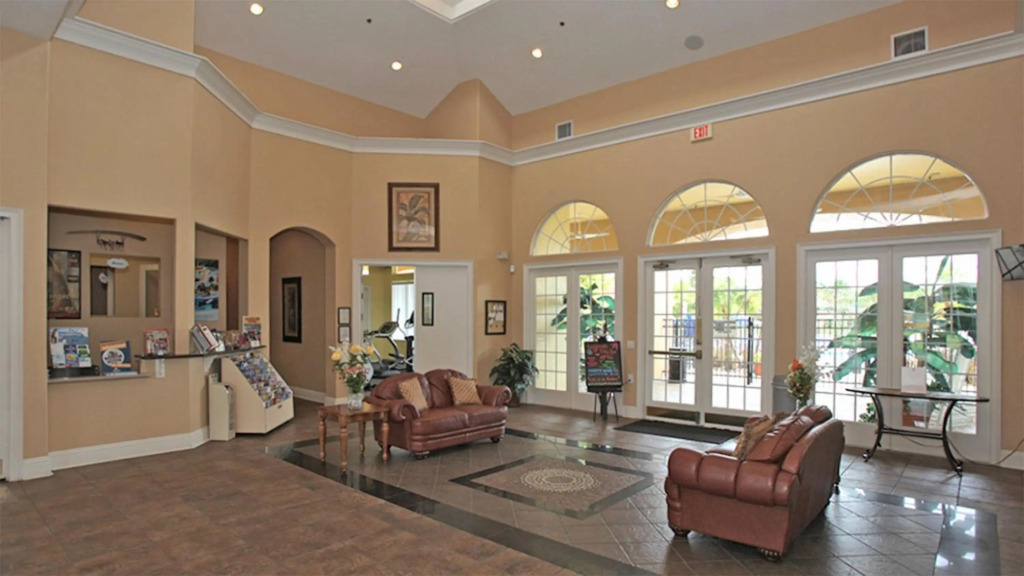 Large 6BR Themed Family Villa Near Disney world