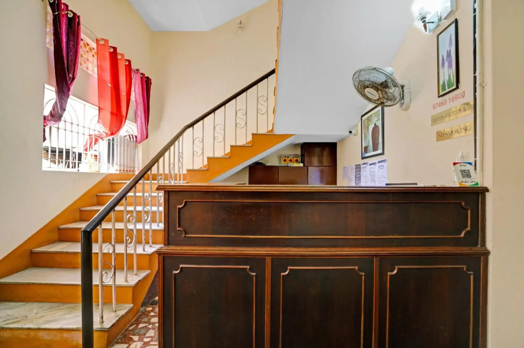 OYO Nas Tourist Home