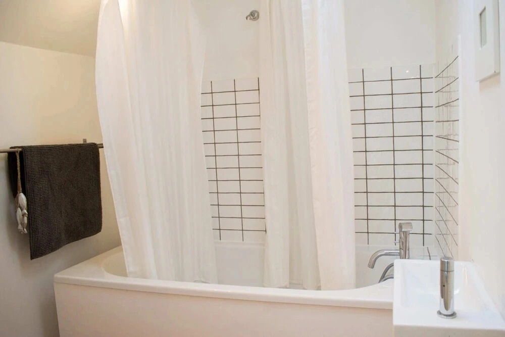 Stylish 4 Bedroom Stockbridge Home