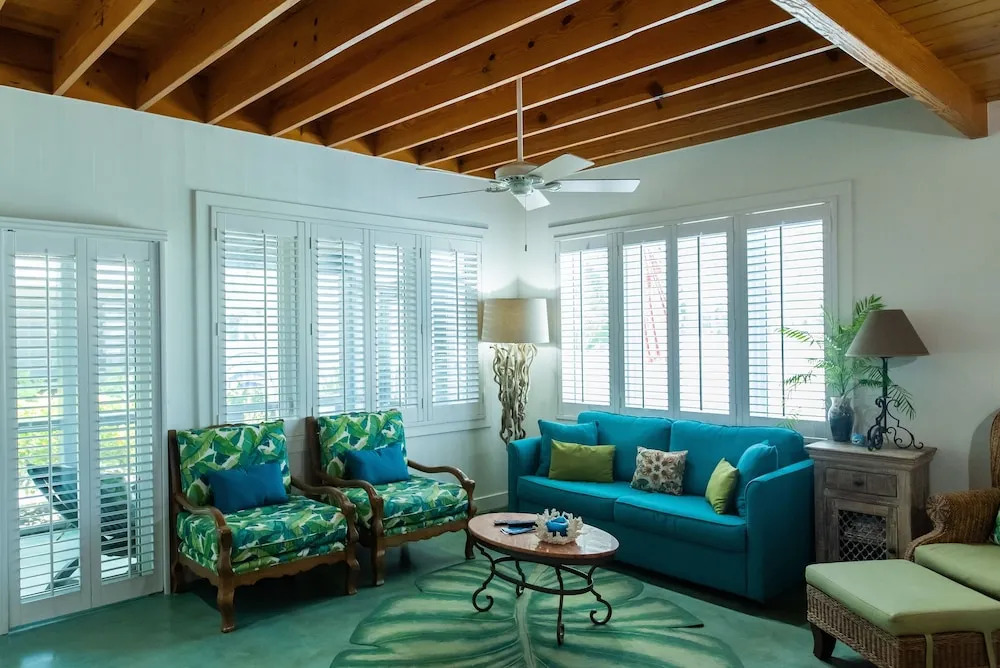 The Hideaway 4 Bedroom Condo