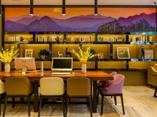 Lavande Hotel (Shenyang Railway Station Zhongshan Square)