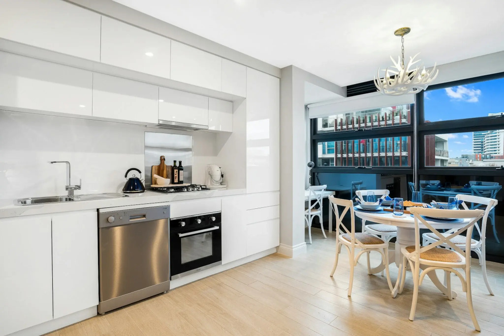 The Hamptons Apartments - Port Melbourne