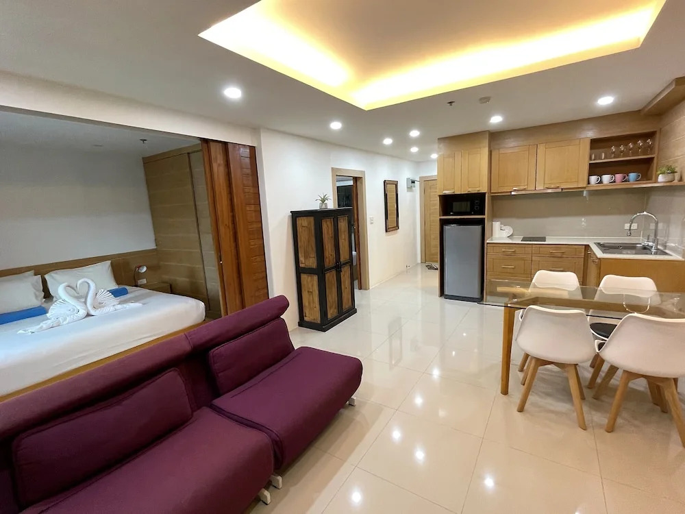 Patong Tower Apartments By PM