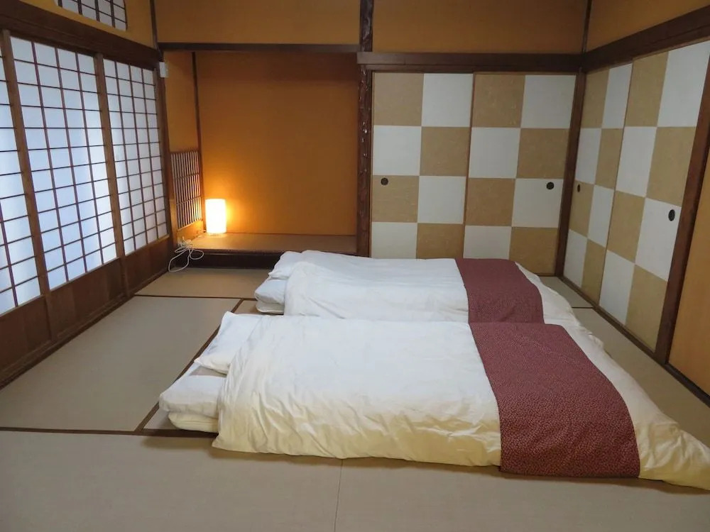 Kanazawa  Machiya inn HANA
