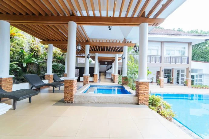 Teofely Gardens Resort near Tagaytay