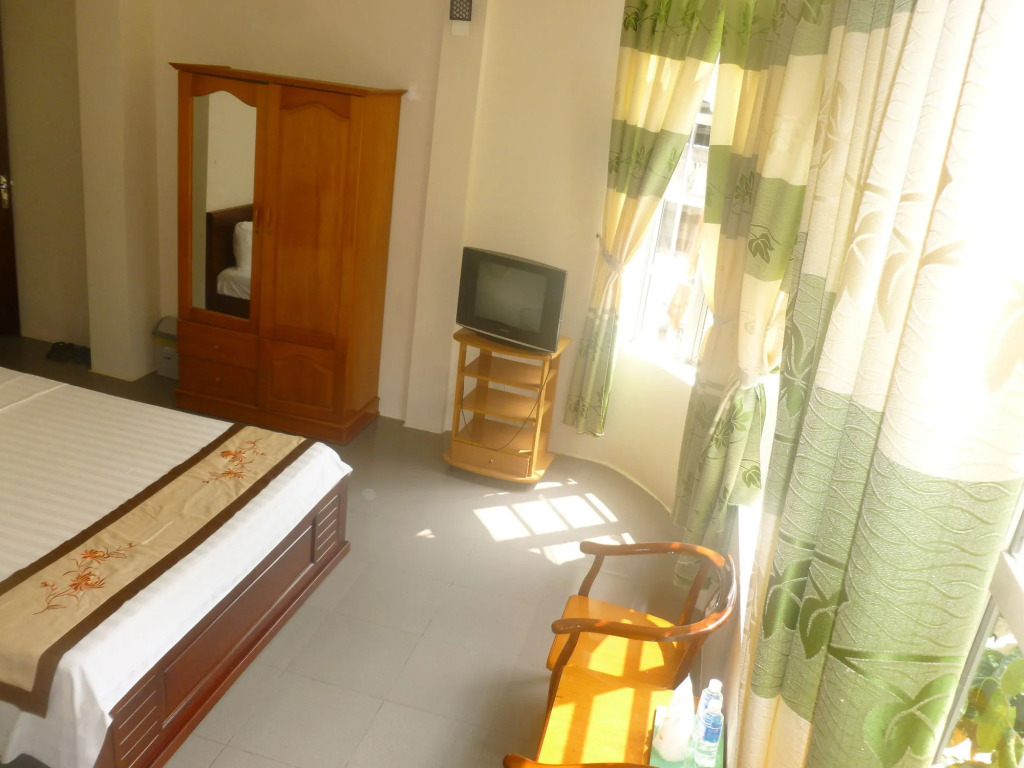 Nam Long Hotel