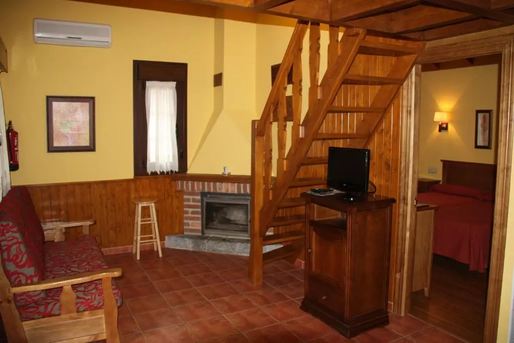 La Casona De Entralgo