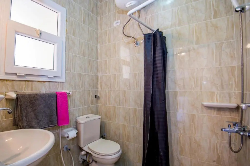 Pool View With Balcony Near El Gouna - 2x Large Pools & Kitchen - EU Standards - Tiba Resort E4