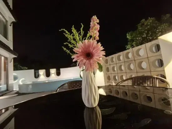 Suzhou Yijia Homestay (Taihu Xishan Scenic Area)