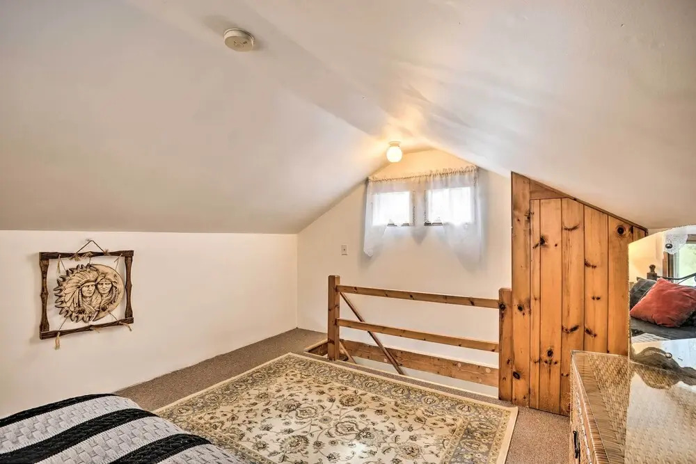 Rustic Unadilla Cottage on 15 Acres w/ Pond!