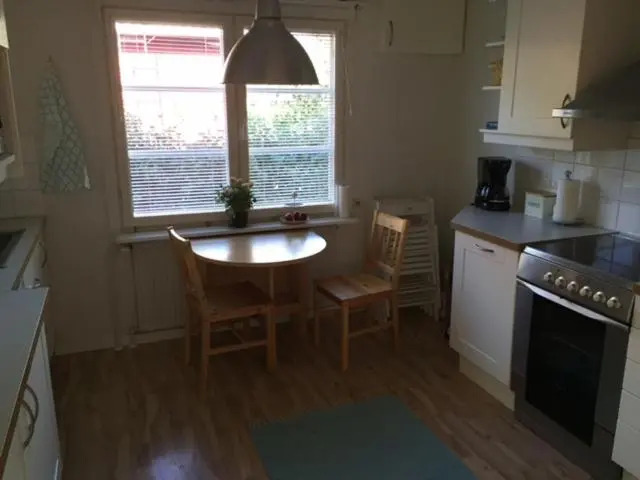 Lingonberry Cottage