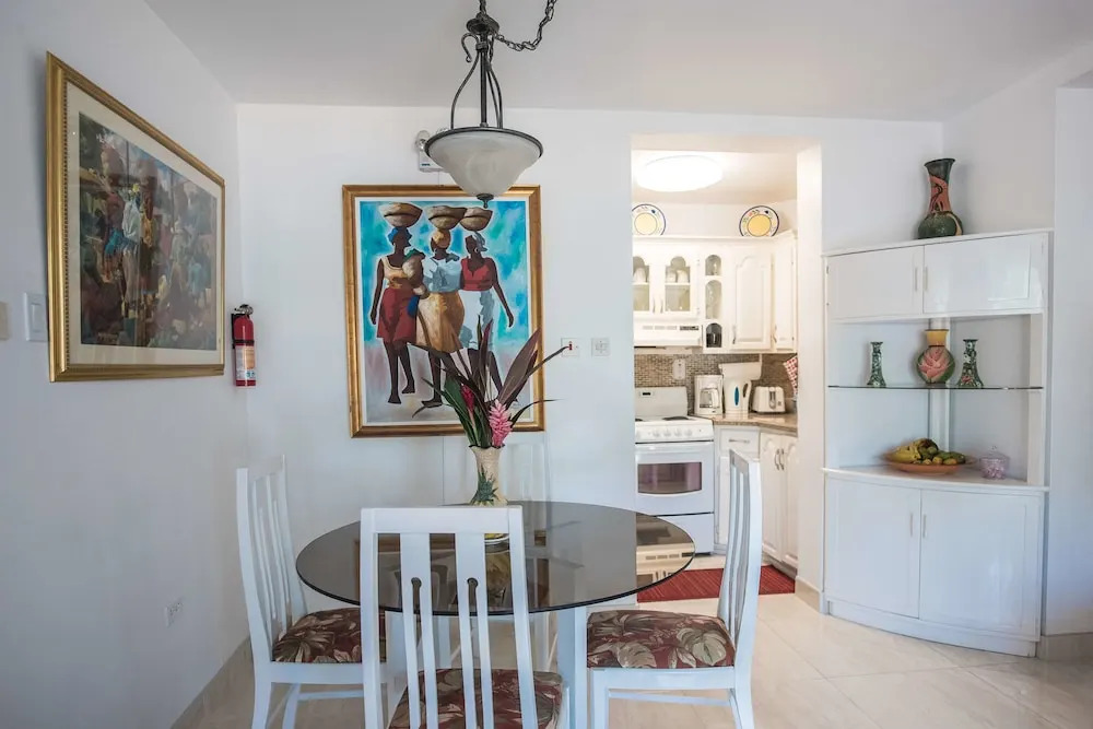 Private 2 Bedroom Beachfront Penthouse Condo Ocho Rios, Jamaica